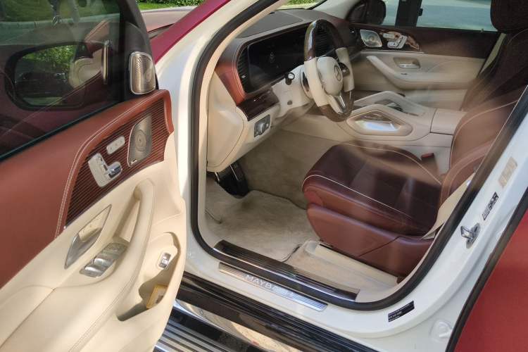 Used Mercedes-Benz Maybach GLS 2022 GLS 480 4MATIC Driver Seat
