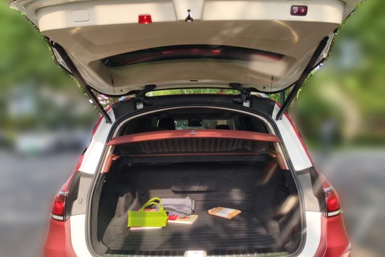 Used Mercedes-Benz Maybach GLS 2022 GLS 480 4MATIC Trunk