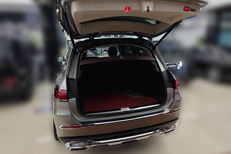 Used Mercedes-Benz Maybach GLS 2022 GLS 480 4MATIC Trunk