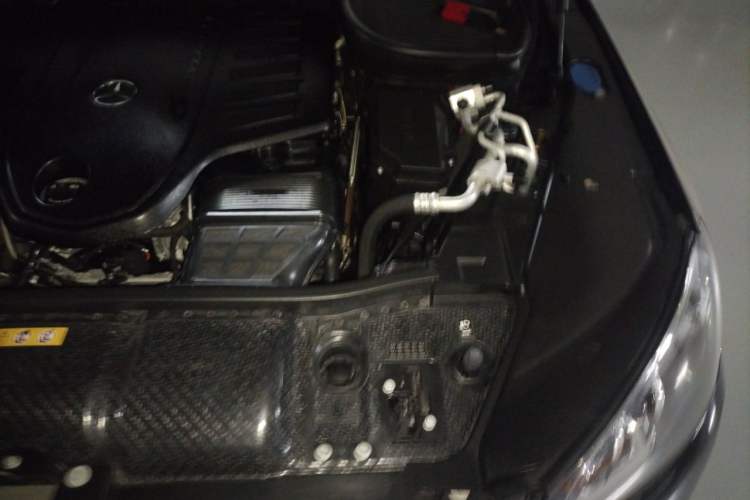 Used Mercedes-Benz Maybach GLS 2022 GLS 480 4MATIC Engine Bay Left