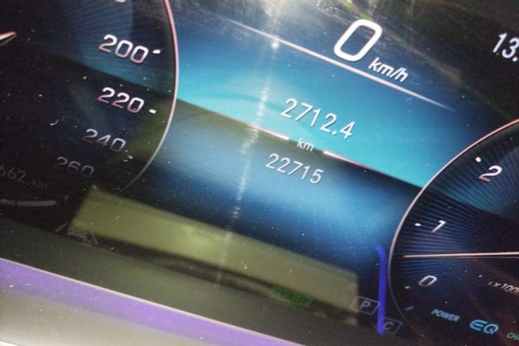 Used Mercedes-Benz Maybach GLS 2022 GLS 480 4MATIC Odometer Close Up