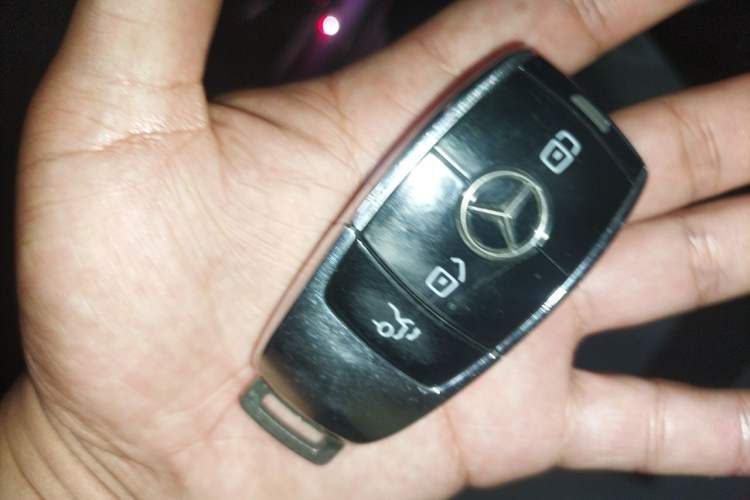Used Mercedes-Benz Maybach GLS 2022 GLS 480 4MATIC Vehicle Key