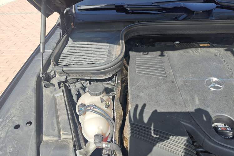 Used Mercedes-Benz Maybach GLS 2024 GLS 480 4MATIC Engine Bay Right