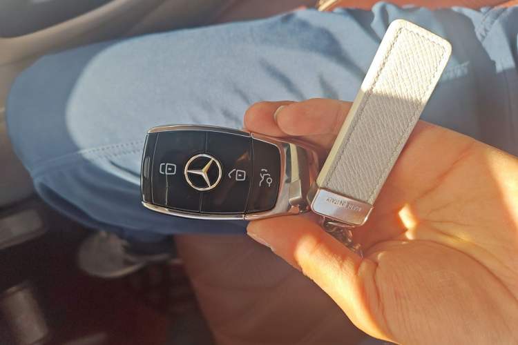 Used Mercedes-Benz Maybach GLS 2024 GLS 480 4MATIC Vehicle Key
