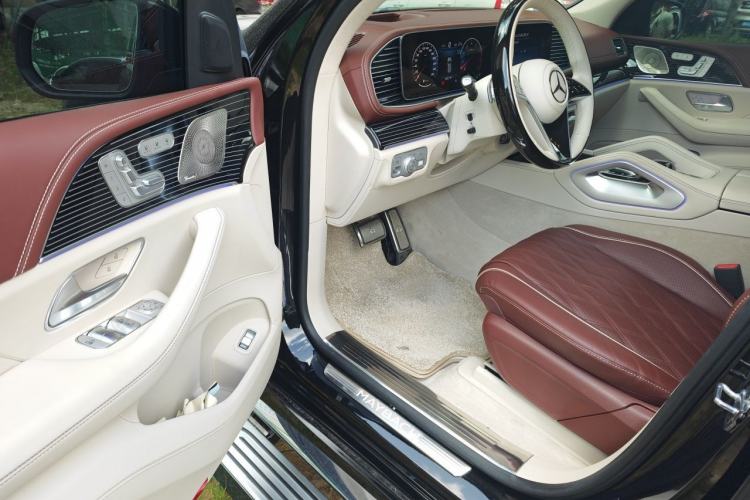 Used Mercedes-Benz Maybach GLS 2025 GLS 480 4MATIC Driver Seat