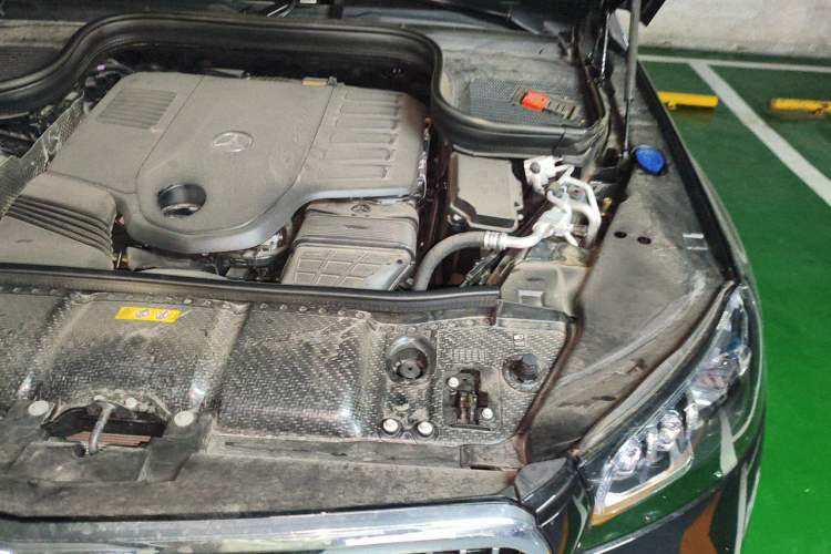 Used Mercedes-Benz Maybach GLS 2025 GLS 480 4MATIC Engine Bay Left