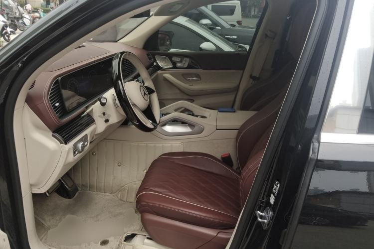 Used Mercedes-Benz Maybach GLS 2025 GLS 480 4MATIC Left Front Seat