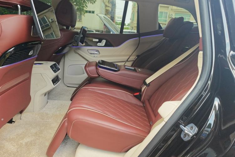 Used Mercedes-Benz Maybach GLS 2025 GLS 480 4MATIC Left Rear Seat