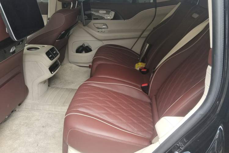 Used Mercedes-Benz Maybach GLS 2025 GLS 480 4MATIC Left Rear Seat