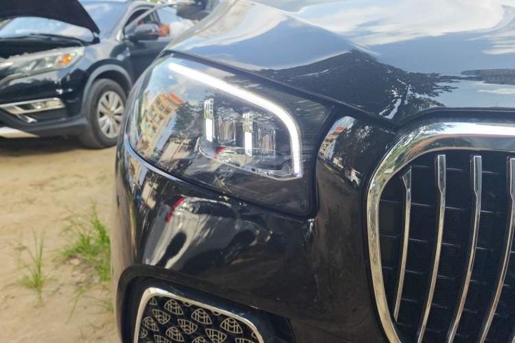 Used Mercedes-Benz Maybach GLS 2025 GLS 480 4MATIC Right Front Headlight