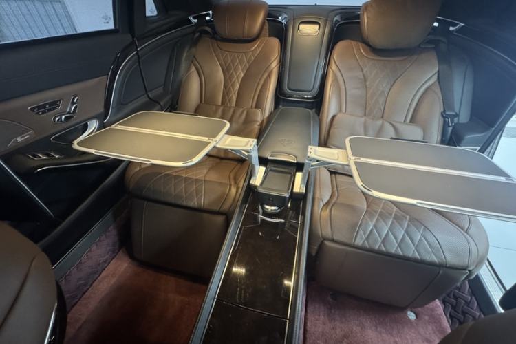 Used Mercedes-Benz Maybach S-Class 2019 S 560 4MATIC Interior 4