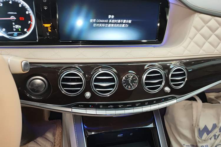 Used Mercedes-Benz Maybach S-Class 2015 S 600 Audio And AC Panel