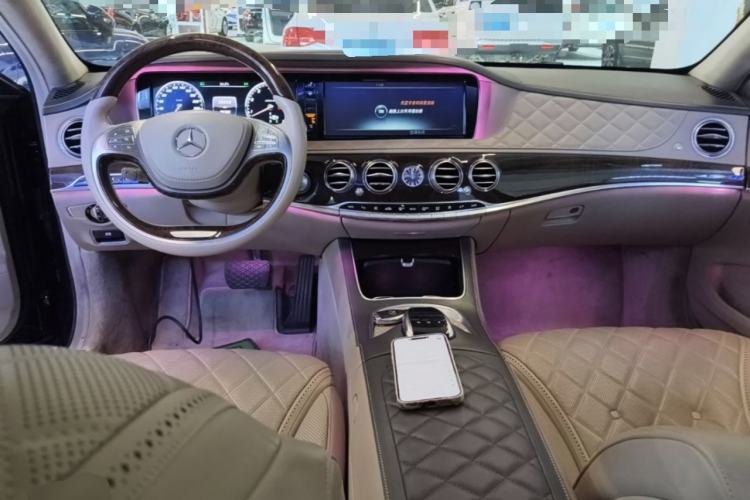 Used Mercedes-Benz Maybach S-Class 2015 S 600 Center Console