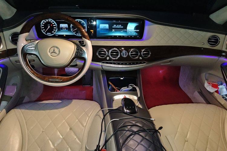 Used Mercedes-Benz Maybach S-Class 2015 S 600 Center Console