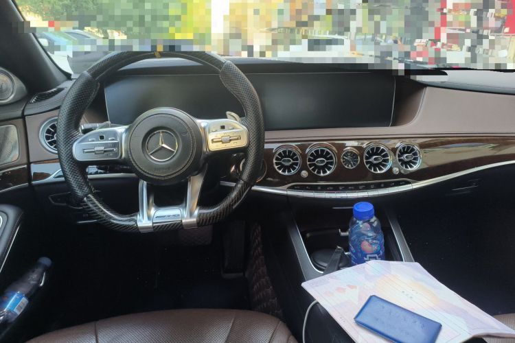 Used Mercedes-Benz Maybach S-Class 2015 S 400 4MATIC Center Console