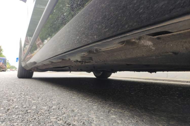 Used Mercedes-Benz Maybach S-Class 2015 S 400 4MATIC Chassis Rear Left