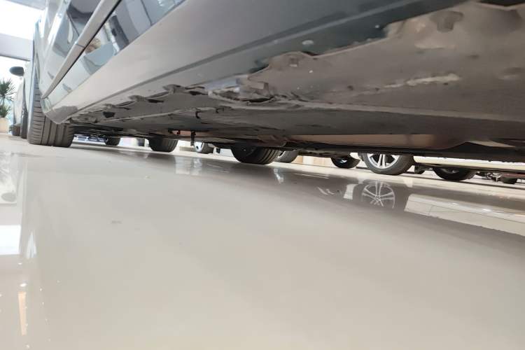 Used Mercedes-Benz Maybach S-Class 2015 S 600 Chassis Rear Left