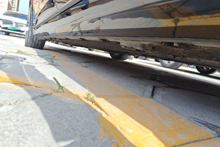 Used Mercedes-Benz Maybach S-Class 2015 S 400 4MATIC Chassis Rear Left