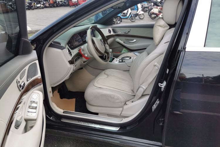 Used Mercedes-Benz Maybach S-Class 2015 S 400 4MATIC Driver Seat