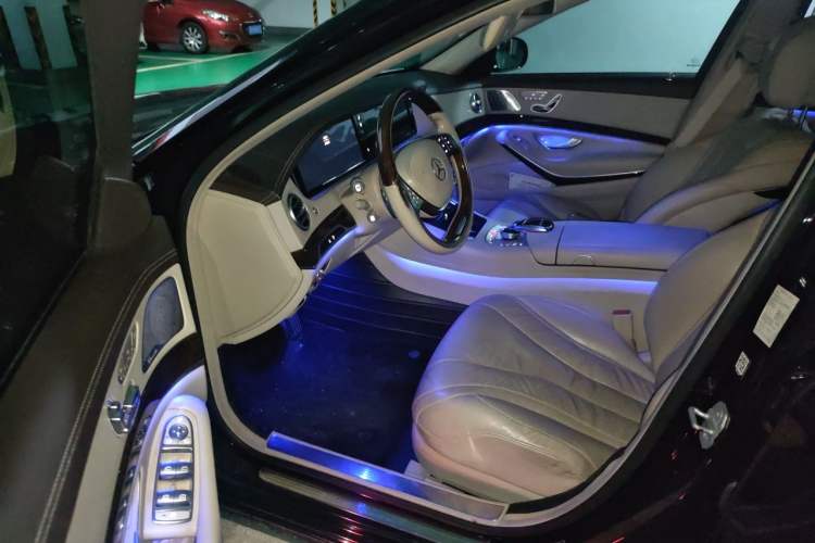 Used Mercedes-Benz Maybach S-Class 2015 S 400 4MATIC Driver Seat