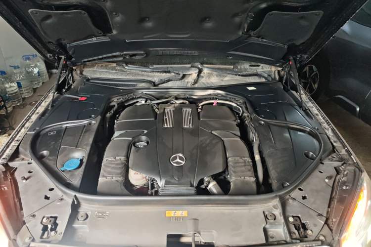Used Mercedes-Benz Maybach S-Class 2015 S 400 4MATIC Engine Bay