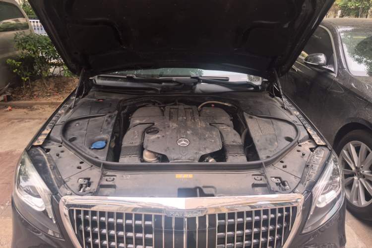 Used Mercedes-Benz Maybach S-Class 2015 S 400 4MATIC Engine Bay