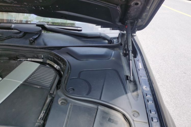 Used Mercedes-Benz Maybach S-Class 2015 S 600 Engine Bay Left