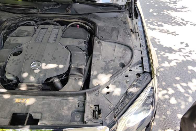 Used Mercedes-Benz Maybach S-Class 2015 S 400 4MATIC Engine Bay Left