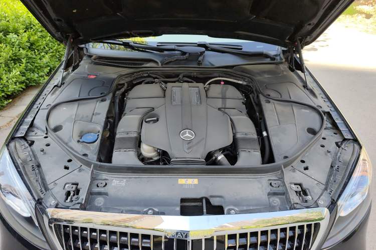 Used Mercedes-Benz Maybach S-Class 2015 S 400 4MATIC Engine Bay
