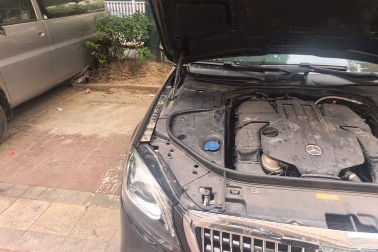Used Mercedes-Benz Maybach S-Class 2015 S 400 4MATIC Engine Bay Right