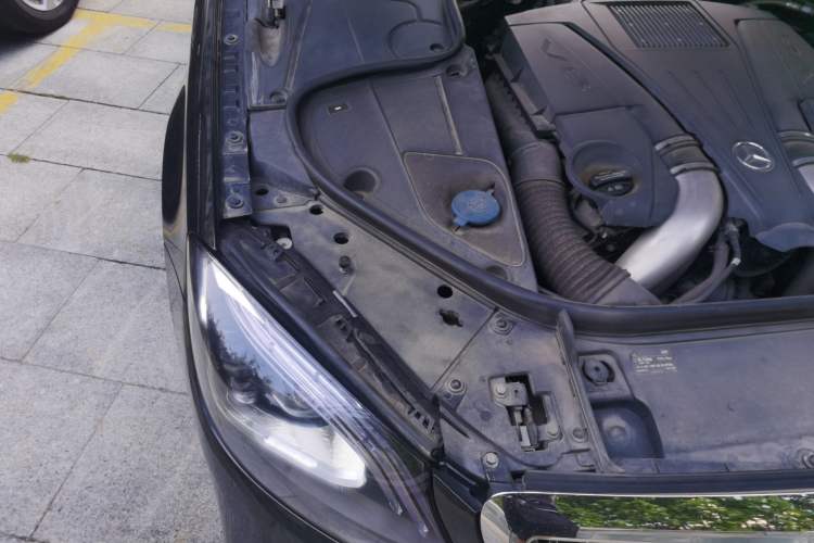 Used Mercedes-Benz Maybach S-Class 2015 S 500 4MATIC Engine Bay Right