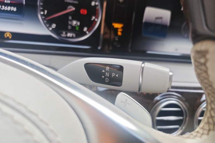 Used Mercedes-Benz Maybach S-Class 2015 S 400 4MATIC Gear Lever