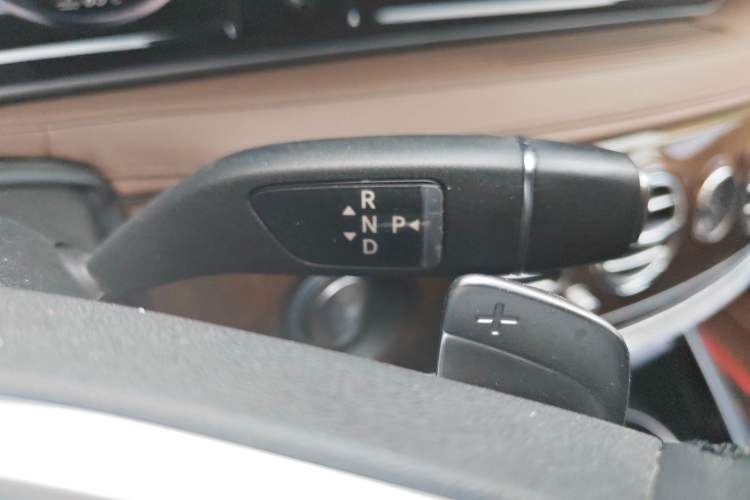 Used Mercedes-Benz Maybach S-Class 2015 S 400 4MATIC Gear Lever