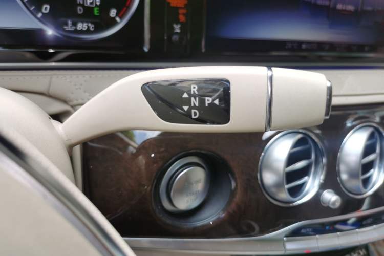 Used Mercedes-Benz Maybach S-Class 2015 S 600 Gear Lever