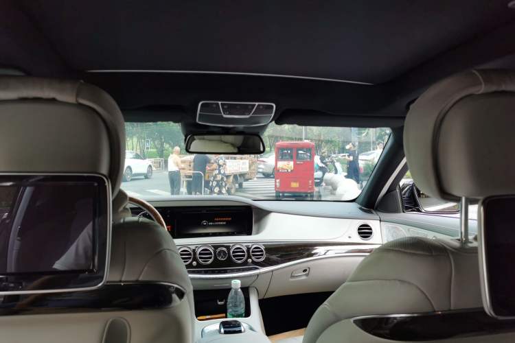 Used Mercedes-Benz Maybach S-Class 2015 S 400 4MATIC Headliner