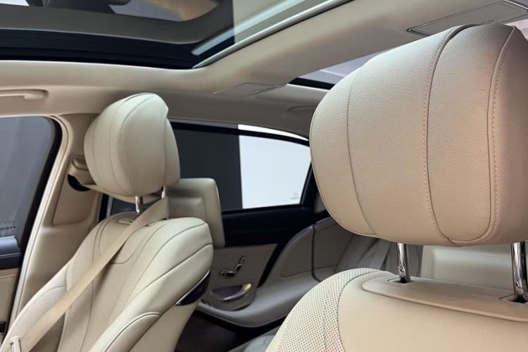 Used Mercedes-Benz Maybach S-Class 2015 S 400 4MATIC Headliner