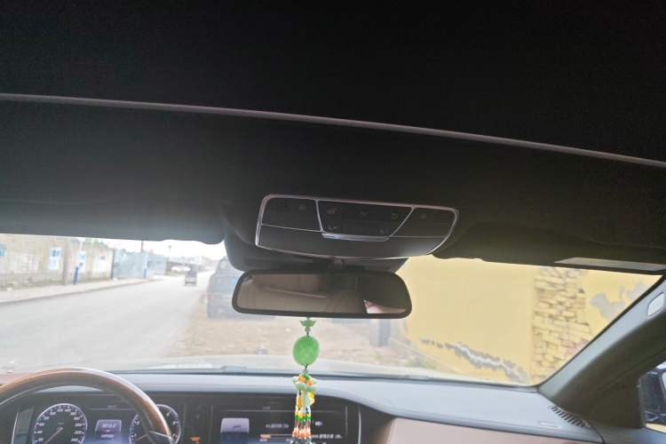 Used Mercedes-Benz Maybach S-Class 2015 S 400 4MATIC Headliner