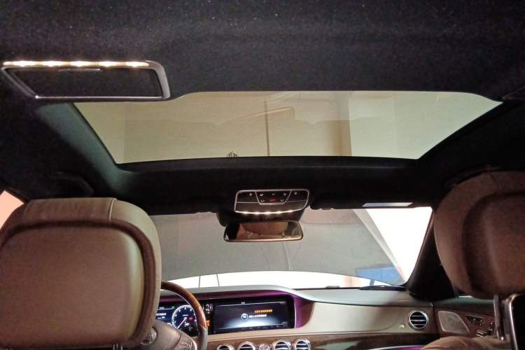 Used Mercedes-Benz Maybach S-Class 2015 S 400 4MATIC Headliner