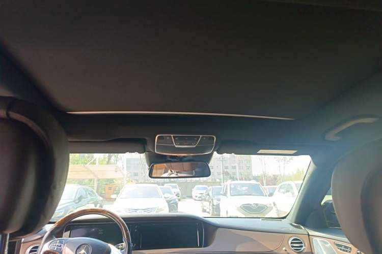 Used Mercedes-Benz Maybach S-Class 2015 S 400 4MATIC Headliner