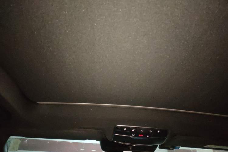Used Mercedes-Benz Maybach S-Class 2015 S 400 4MATIC Headliner