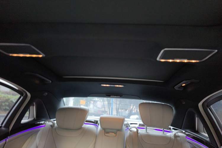 Used Mercedes-Benz Maybach S-Class 2015 S 400 4MATIC Headliner