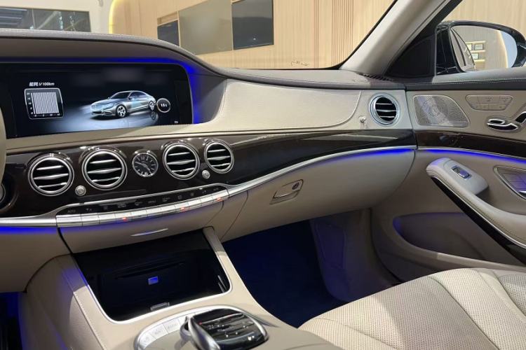 Used Mercedes-Benz Maybach S-Class 2015 S 400 4MATIC Interior 3