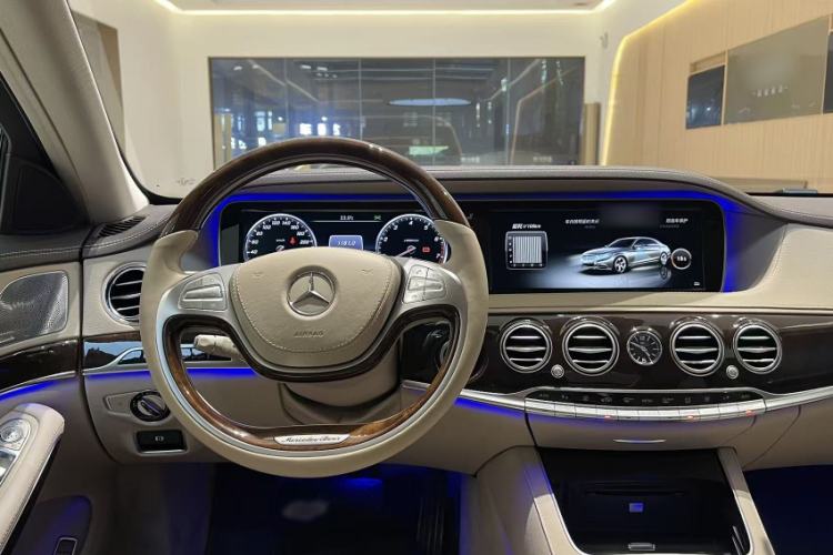 Used Mercedes-Benz Maybach S-Class 2015 S 400 4MATIC Interior 4