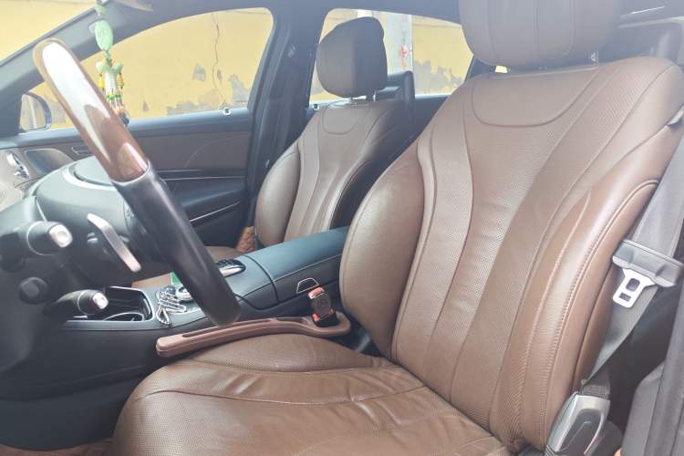Used Mercedes-Benz Maybach S-Class 2015 S 400 4MATIC Left Front Seat