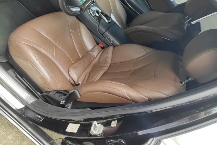Used Mercedes-Benz Maybach S-Class 2015 S 400 4MATIC Left Front Seat