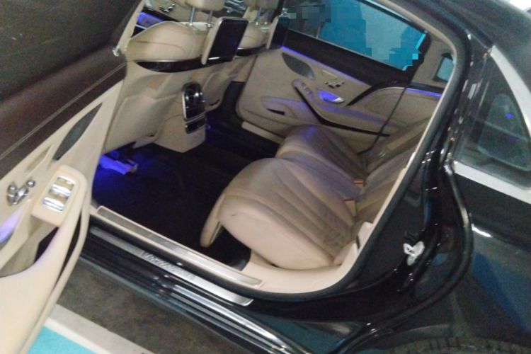 Used Mercedes-Benz Maybach S-Class 2015 S 400 4MATIC Left Rear Seat