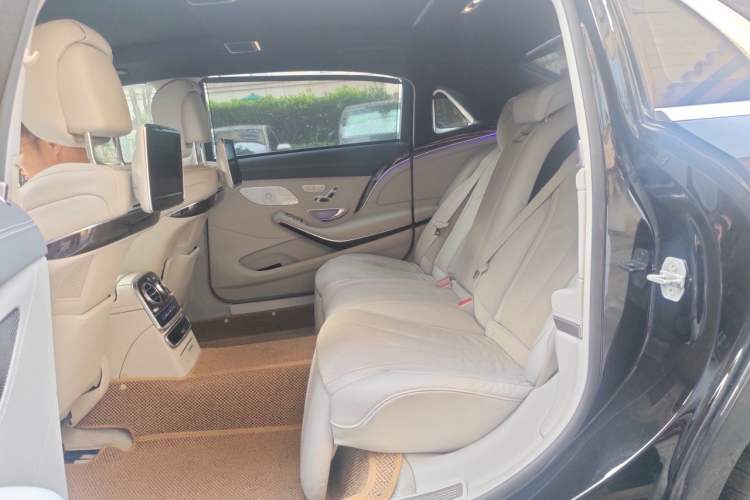 Used Mercedes-Benz Maybach S-Class 2015 S 400 4MATIC Left Rear Seat