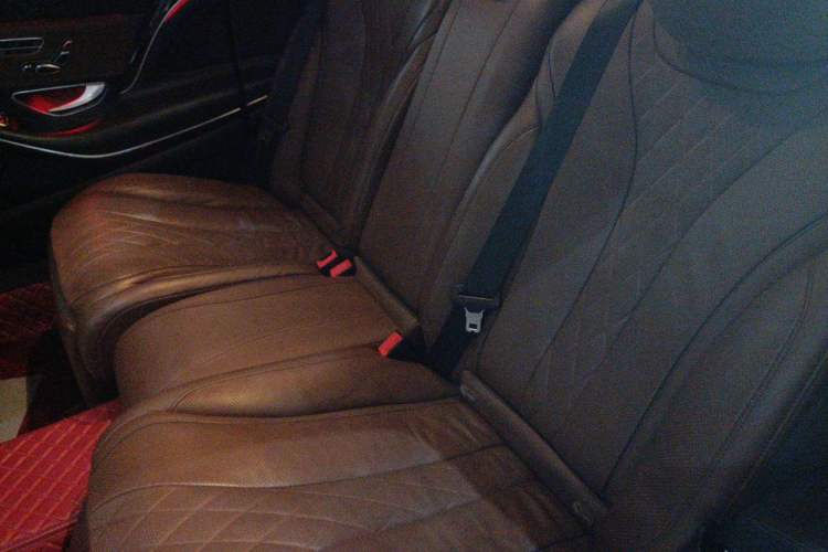 Used Mercedes-Benz Maybach S-Class 2015 S 400 4MATIC Left Rear Seat