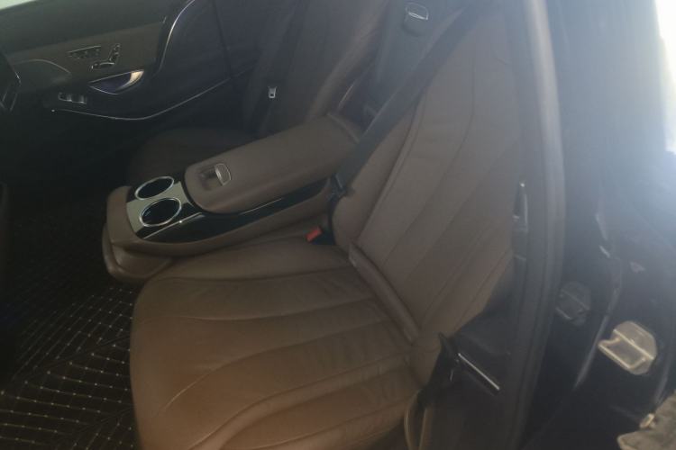 Used Mercedes-Benz Maybach S-Class 2015 S 400 4MATIC Left Rear Seat