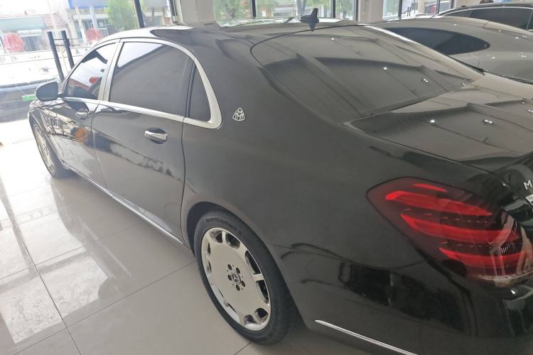 Used Mercedes-Benz Maybach S-Class 2015 S 400 4MATIC Left Side